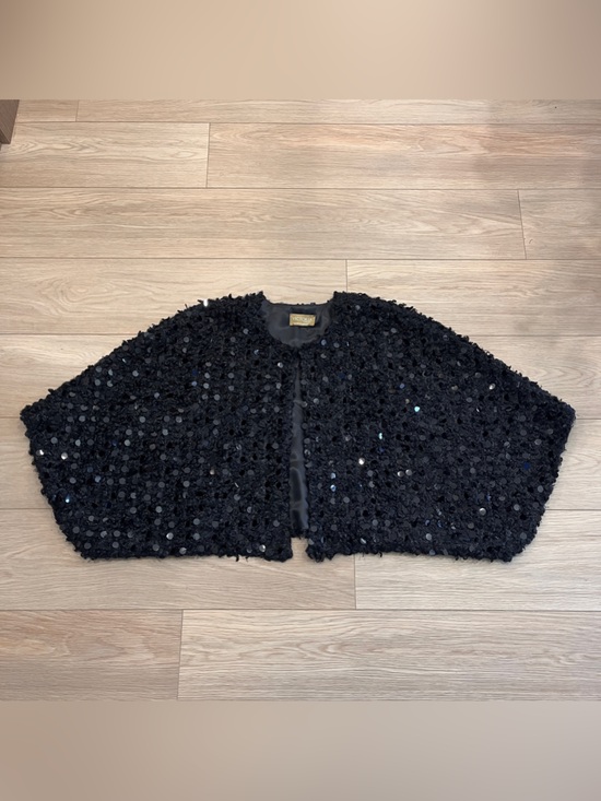 Victoria K Jackets & Blazers - Victoria K Black Sequin Cape Shall Party Glam